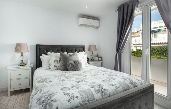 Image No.9-Maison de ville de 2 chambres à vendre à Estepona