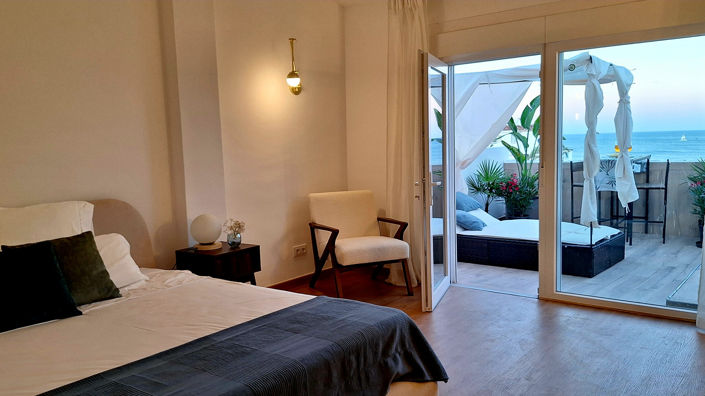 Image No.11-3 Bed Property for sale