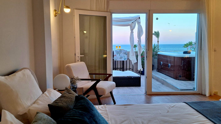 Image No.12-3 Bed Property for sale