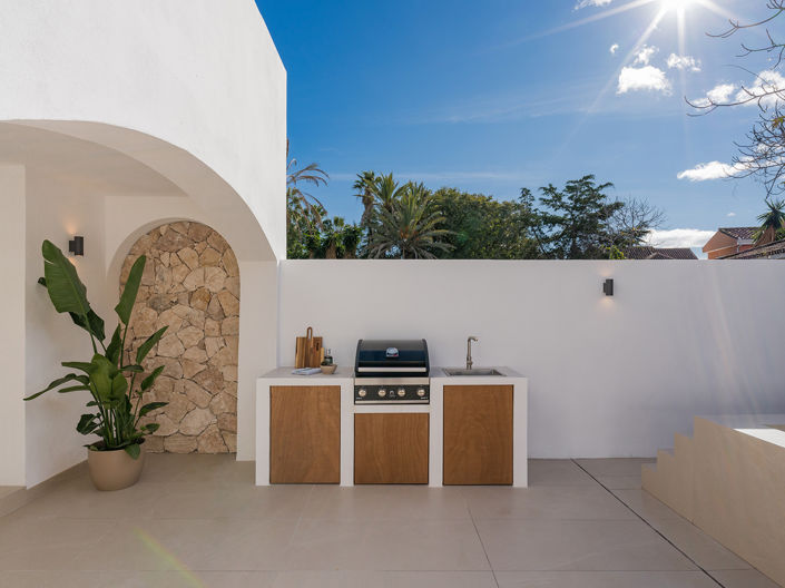 Image No.16-4 Bed Townhouse for sale