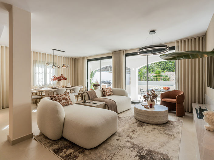 Image No.2-4 Bed Townhouse for sale