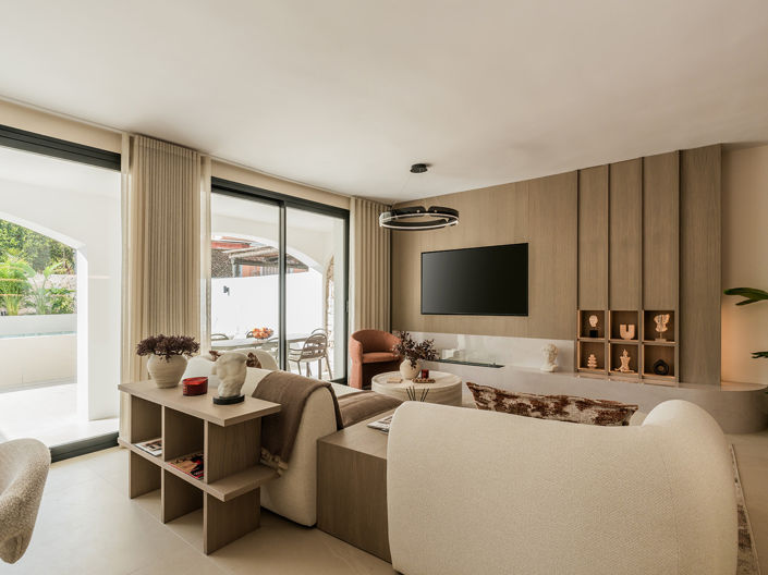 Image No.3-4 Bed Townhouse for sale