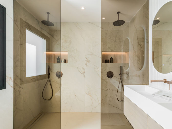 Image No.7-4 Bed Townhouse for sale