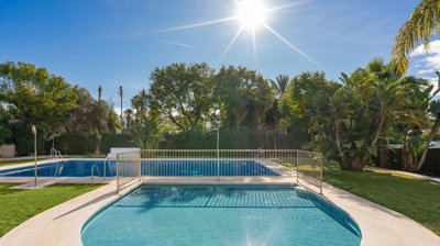 b98le8d7m9k3degpefzhs0lif8u4xzvzhwxtmggyekxx9