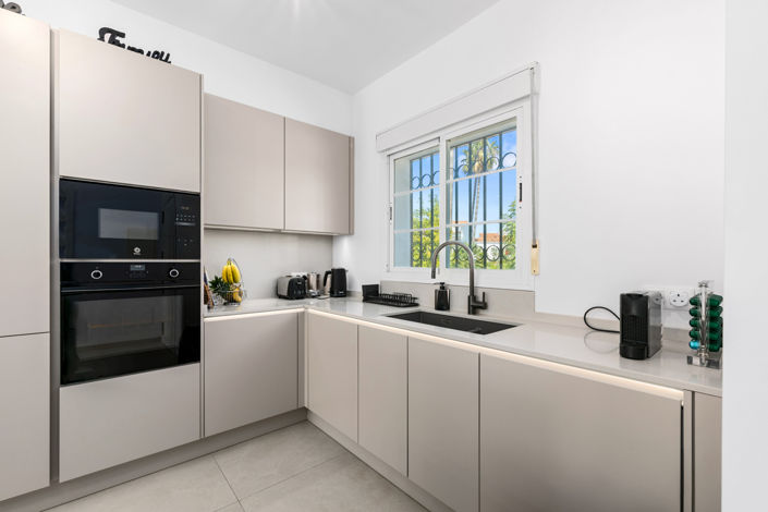 Image No.11-Maison de 4 chambres à vendre à Estepona