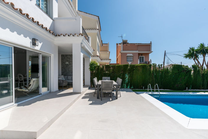 Image No.16-4 Bed House for sale