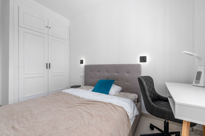 Image No.25-4 Bed House for sale