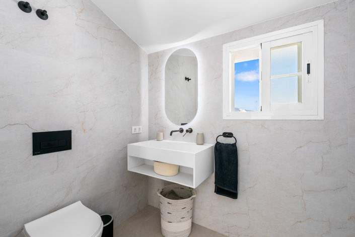 Image No.39-4 Bed House for sale