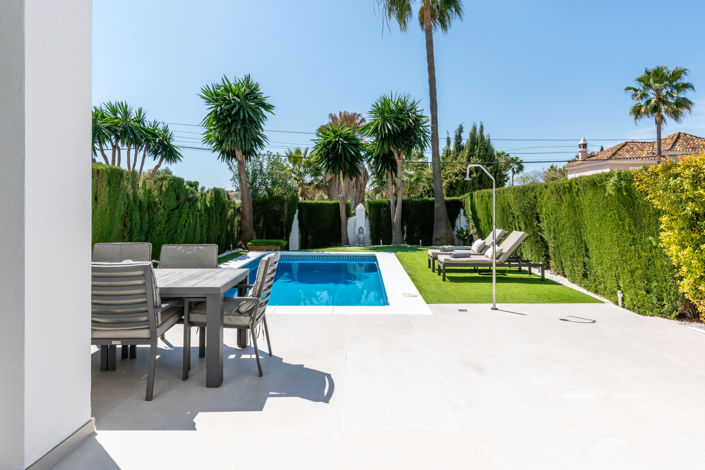 Image No.4-4 Bed House for sale