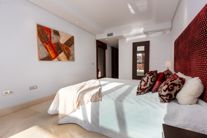 Image No.10-3 Bed Apartment for sale