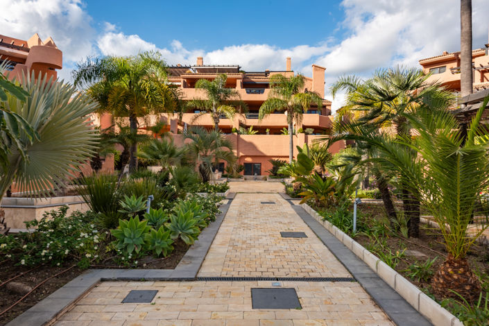 Image No.18-3 Bed Apartment for sale