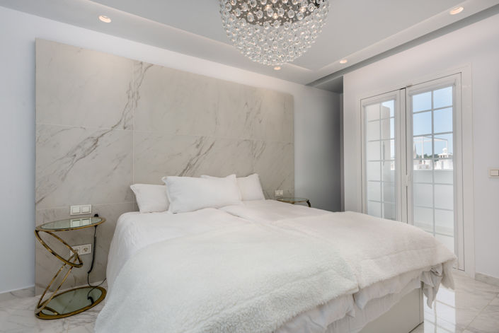 Image No.26-3 Bed Townhouse for sale