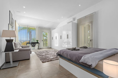 b98le8d7m9k3degpefzhs0lif8u4xzvzhwxtmggyekxx9