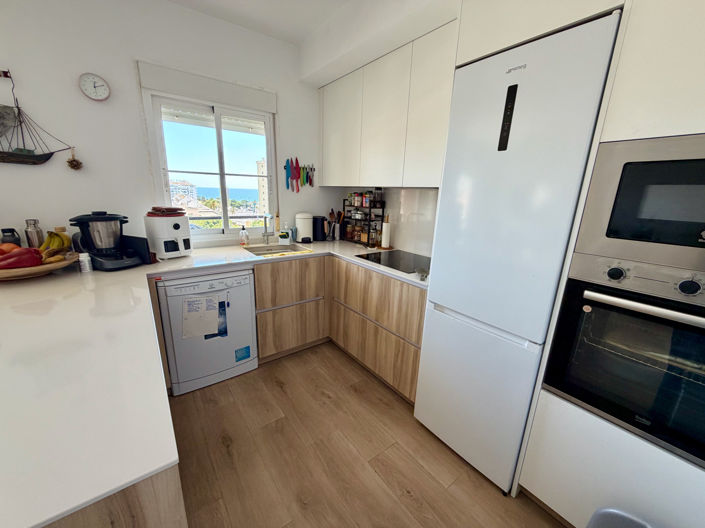 Image No.20-3 Bed Apartment for sale