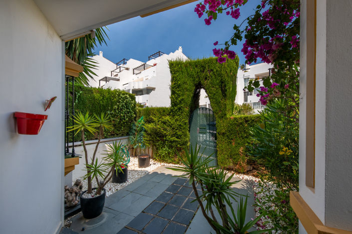 Image No.12-3 Bed Townhouse for sale