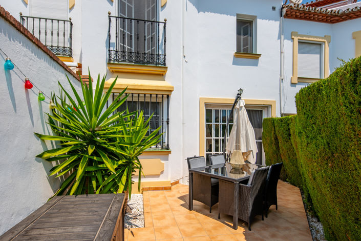 Image No.14-3 Bed Townhouse for sale
