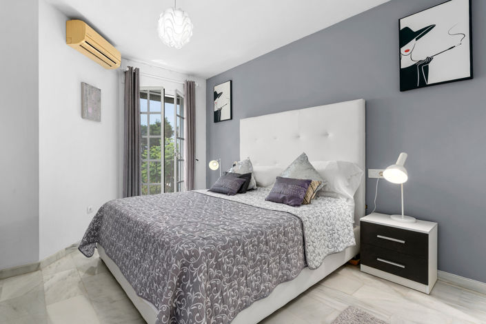 Image No.17-3 Bed Townhouse for sale