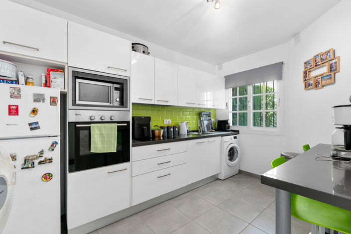 Image No.3-3 Bed Townhouse for sale