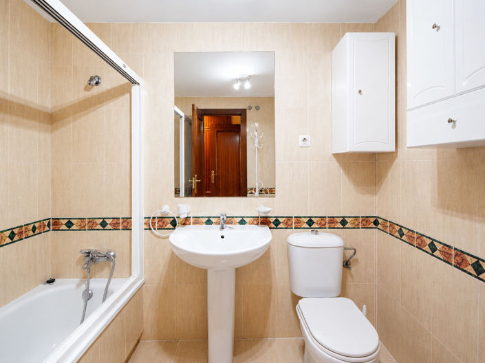 Image No.8-3 Bed Apartment for sale