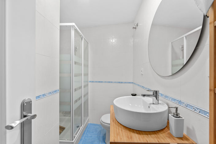 Image No.16-2 Bed Apartment for sale