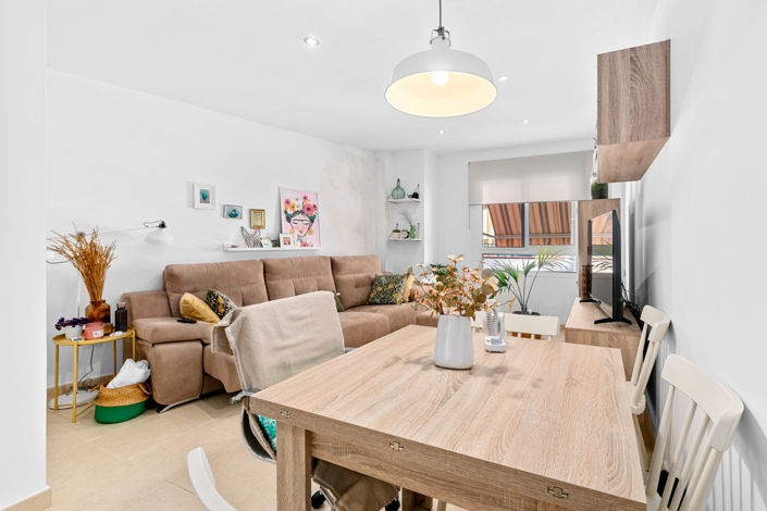 Image No.3-2 Bed Apartment for sale