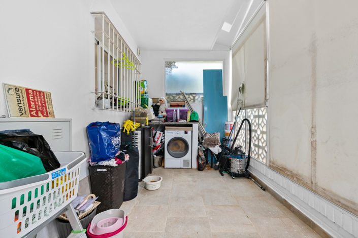 Image No.23-3 Bed Townhouse for sale