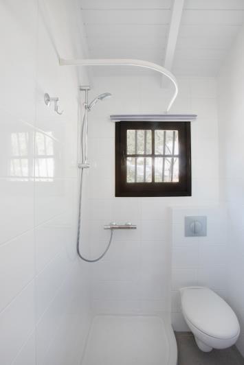 Image No.23-3 Bed Villa / Detached for sale