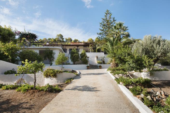 Image No.2-3 Bed Villa / Detached for sale