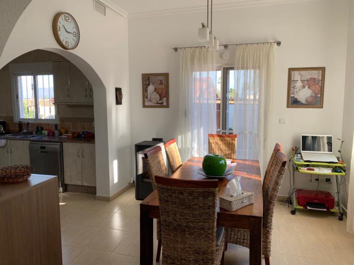 Image No.7-4 Bed Country House for sale