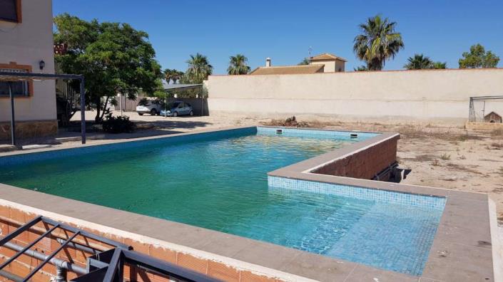 Image No.5-Maison de campagne de 4 chambres à vendre à Catral