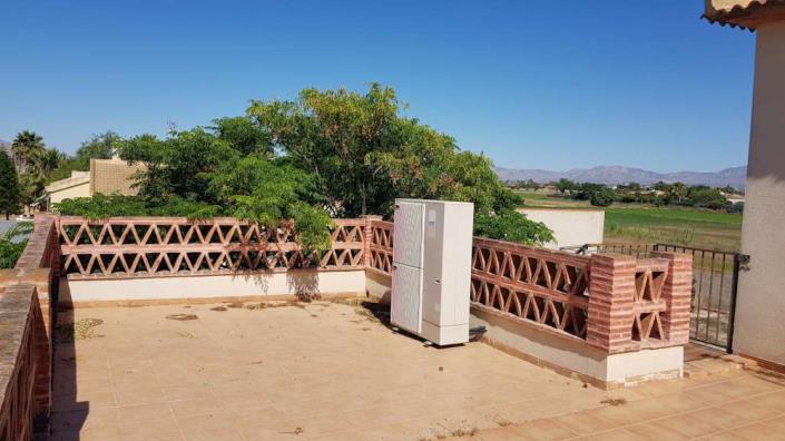 Image No.10-Maison de campagne de 4 chambres à vendre à Catral