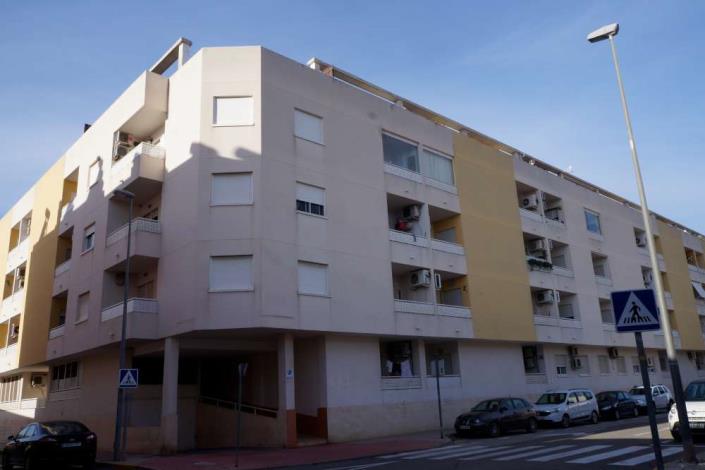 Image No.1-Appartement de 2 chambres à vendre à Almoradí