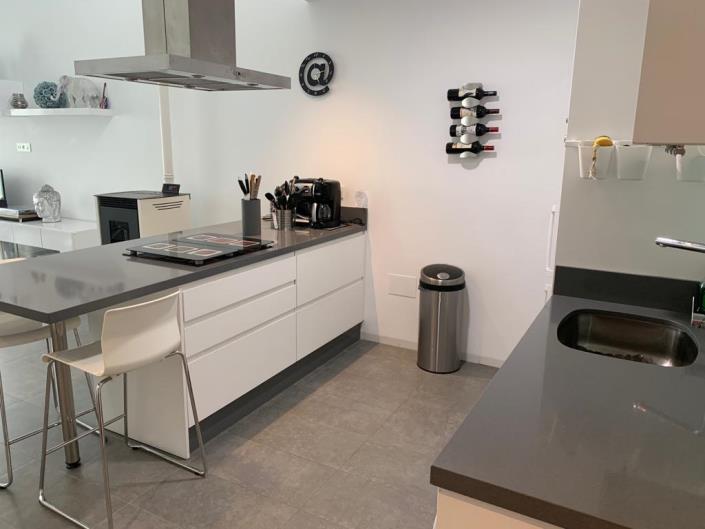 Image No.5-2 Bed Villa for sale