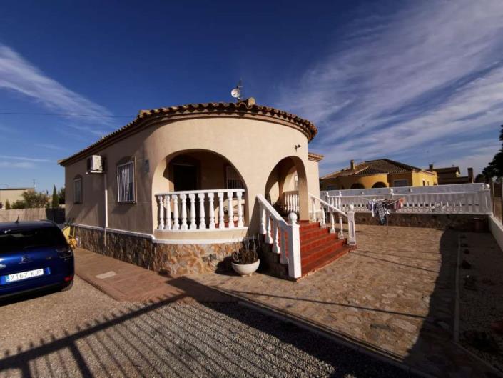 Image No.2-4 Bed Villa for sale