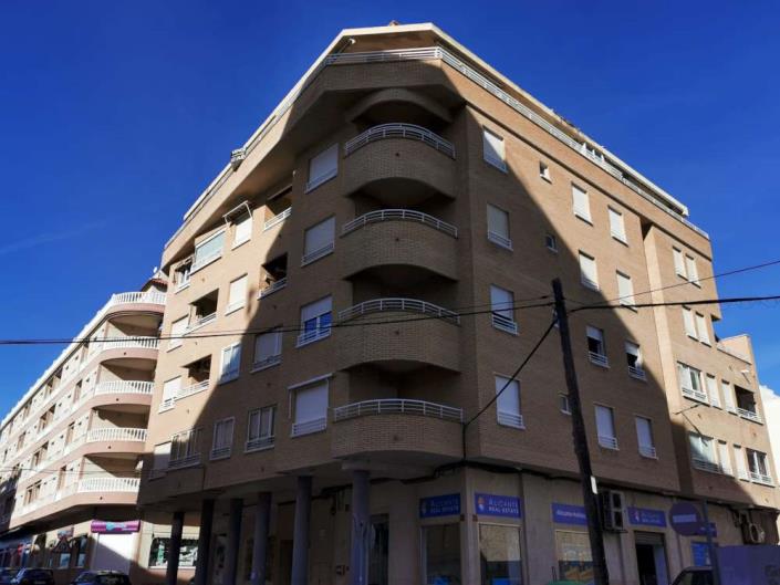 Image No.2-2 Bed Flat for sale