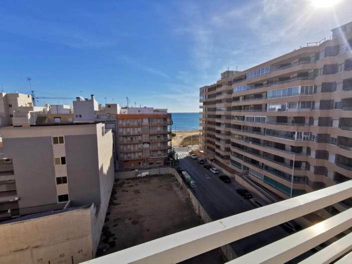 Image No.13-2 Bed Flat for sale