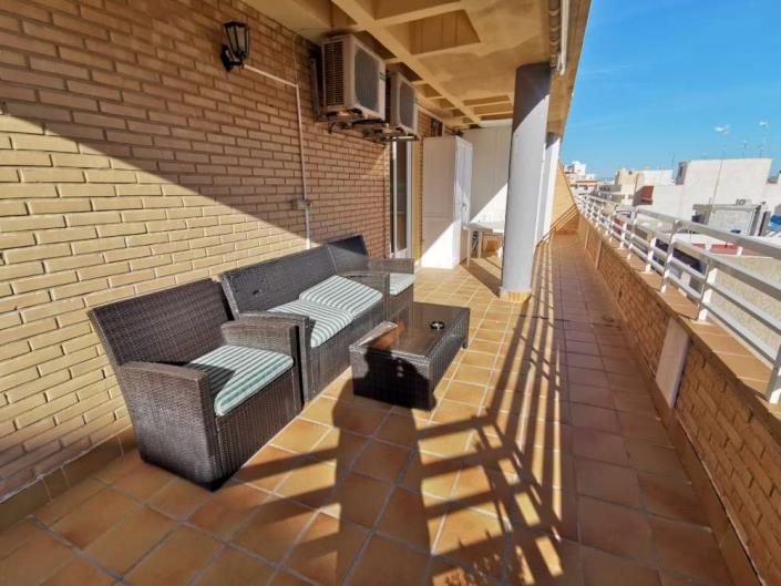 Image No.11-2 Bed Flat for sale