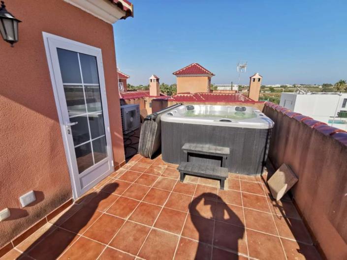 Image No.6-4 Bed Townhouse for sale