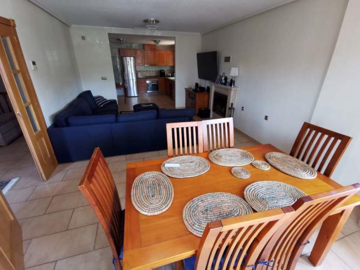 Image No.16-4 Bed Townhouse for sale