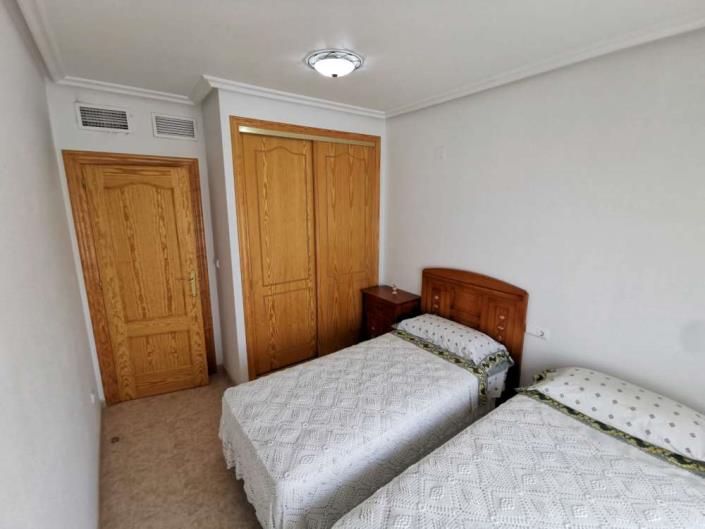 Image No.19-3 Bed Apartment for sale