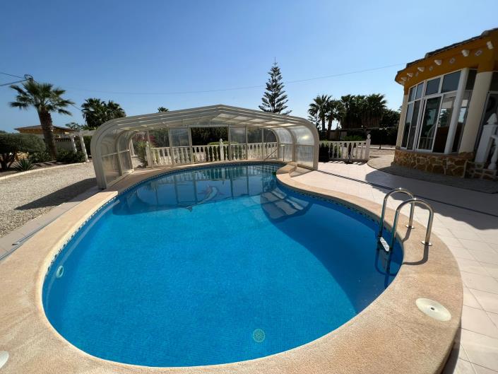 Image No.2-Maison de campagne de 3 chambres à vendre à Catral