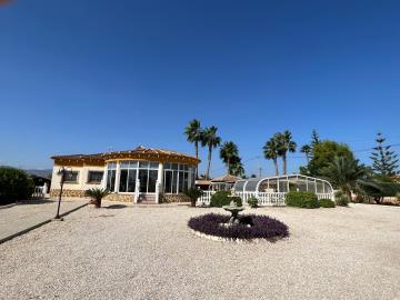 Maison de campagne de 3 chambres à vendre à Catral