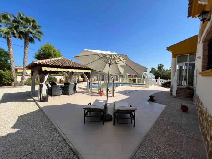 Image No.9-Maison de campagne de 3 chambres à vendre à Catral