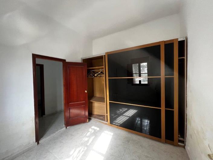 Image No.19-3 Bed Villa for sale