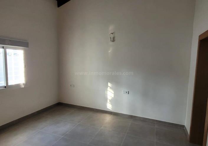 Image No.7-Maison de campagne de 3 chambres à vendre à Catral