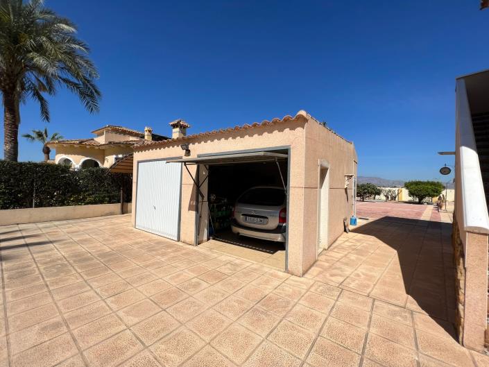 Image No.5-3 Bed Country Property for sale