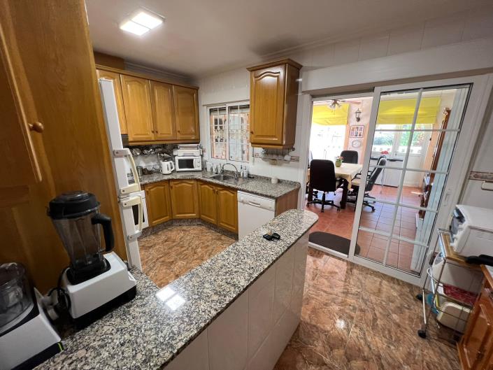 Image No.18-3 Bed Country Property for sale