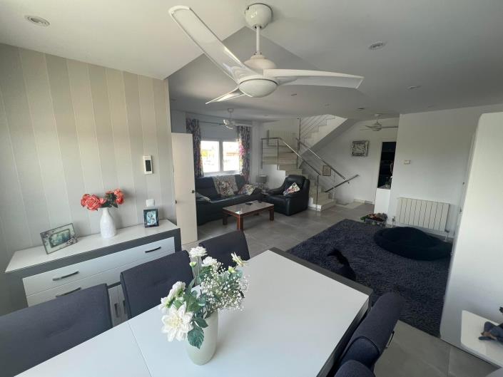 Image No.6-3 Bed House/Villa for sale