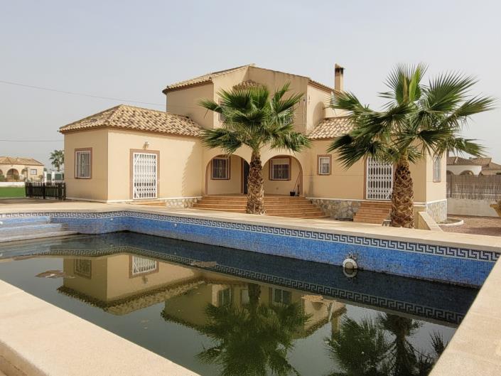 Image No.3-Propriété de pays de 4 chambres à vendre à Dolores