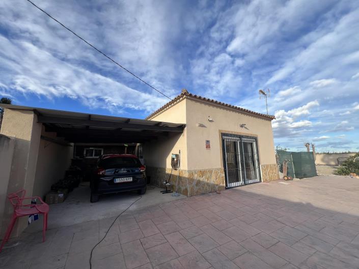 Image No.7-3 Bed Country Property for sale